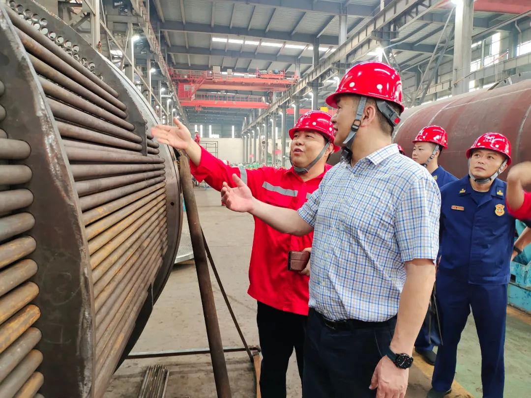 猇亭區(qū)副區(qū)長、黨組成員舒華容帶隊到化機公司檢查安全生產(chǎn)工作