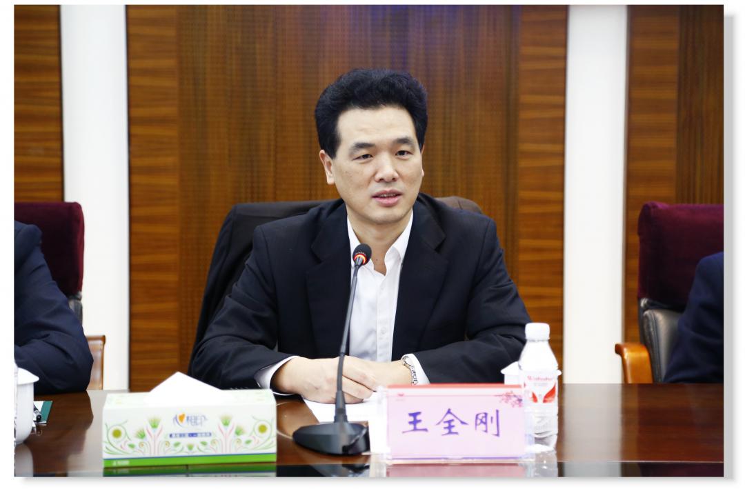農(nóng)行湖北省分行副行長王全剛一行到訪宜化集團(圖3)