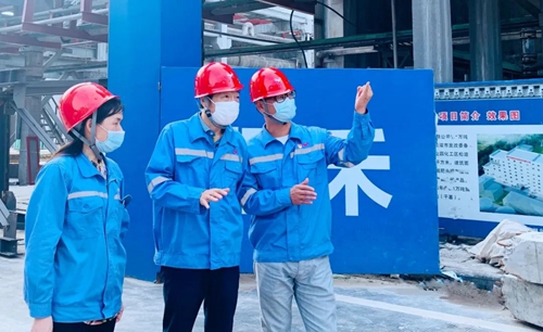 吳正新到TMP、TPO項目及松滋肥業(yè)新項目現(xiàn)場檢查指導工作(圖2)