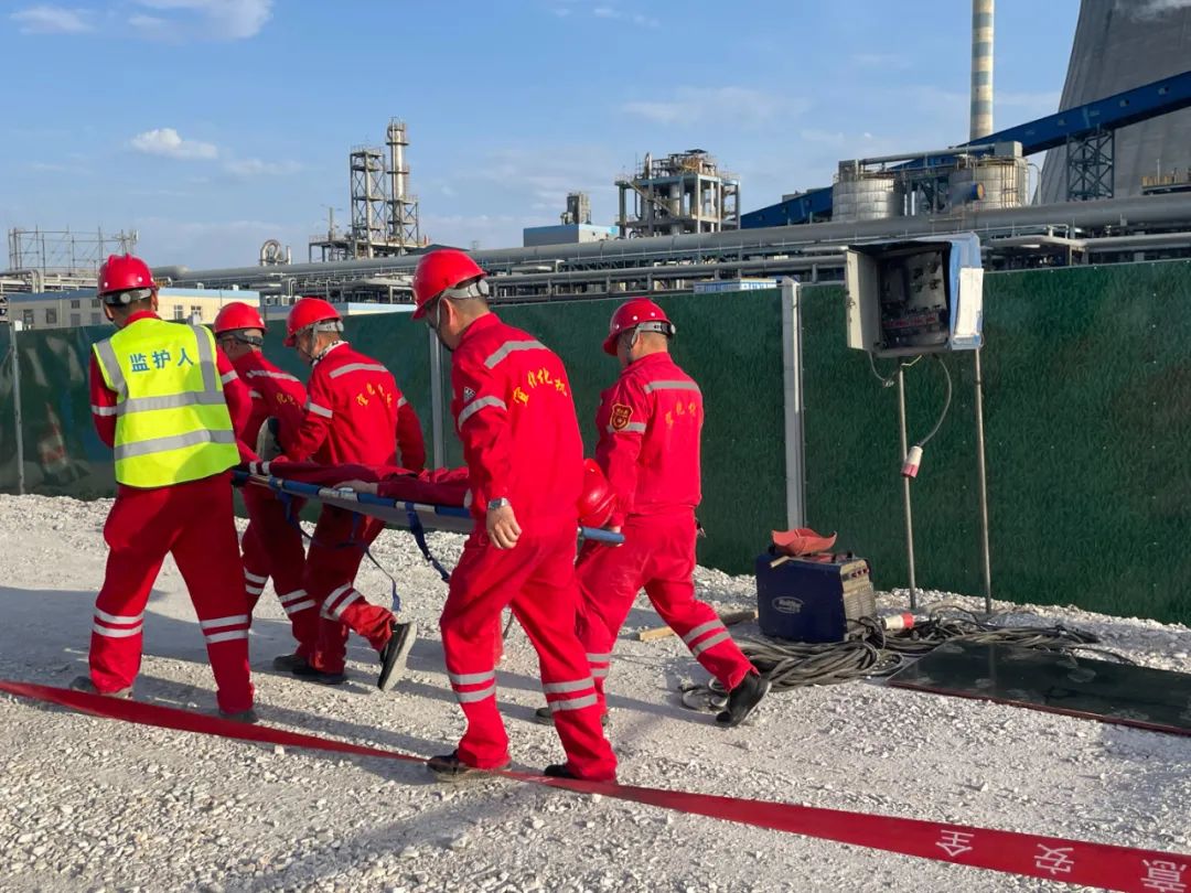 【安全生產(chǎn)月】開展觸電應(yīng)急演練 筑牢生命安全防線(圖1) 圖片