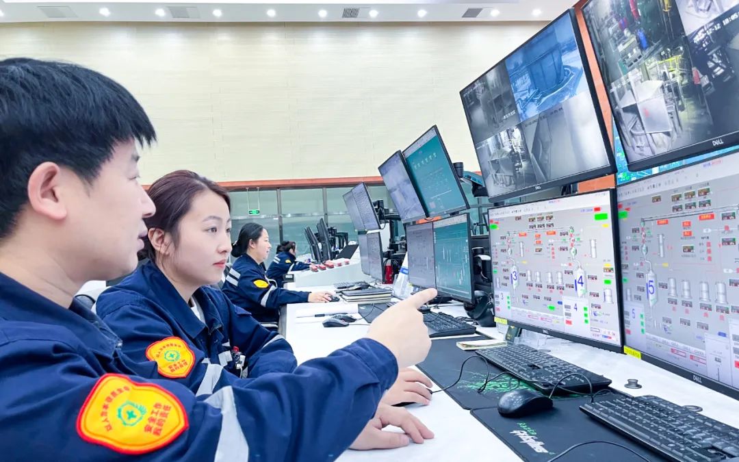 新疆宜化乙炔車間運行一班：立足崗位強技能，凝心聚力創(chuàng)佳績(圖4)