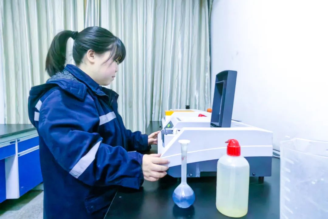 【宜化榜樣】松滋肥業(yè)周春玲：勤于學(xué)，善于思，敏于行(圖3)