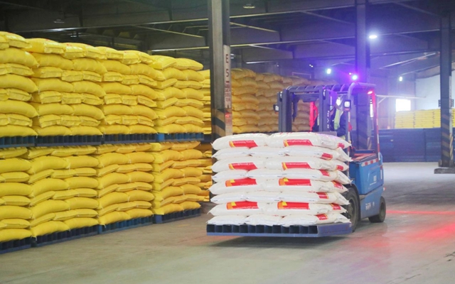 喜訊！聯(lián)化公司“辛?xí)r代”尿素成功下線