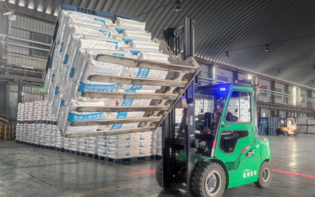 以賽促學(xué)展風(fēng)采！青海宜化開展叉車技能比武