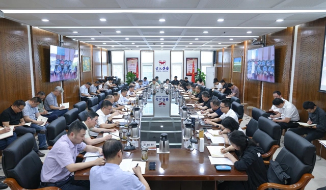 集團(tuán)黨委傳達(dá)學(xué)習(xí)上級(jí)精神和有關(guān)通報(bào)(圖1) 集團(tuán)黨委傳達(dá)學(xué)習(xí)上級(jí)精神和有關(guān)通報(bào)(圖1)