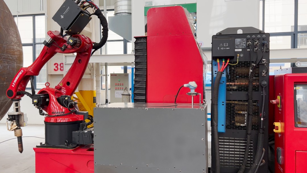 自動(dòng)開孔機(jī)器人