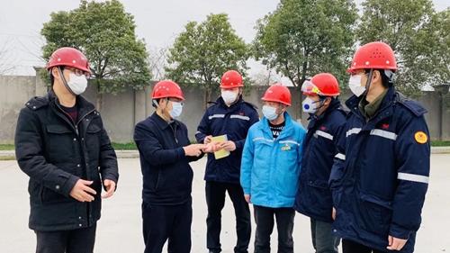 王大真到楚星公司、松滋肥業(yè)檢查疫情防控及安全生產(chǎn)情況