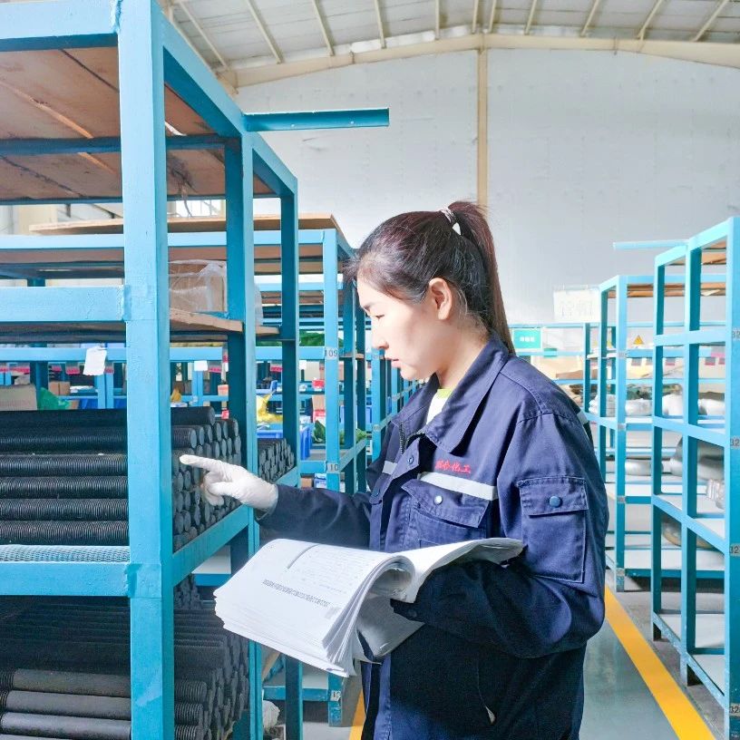 【宜化榜樣】聯(lián)化公司阿榮：敬業(yè)釋初心，用心做好倉儲管理