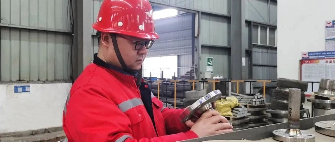 【管理標(biāo)兵】化機(jī)公司黃亞華：扎根一線(xiàn)勤鉆研，履職盡責(zé)勇?lián)?dāng)